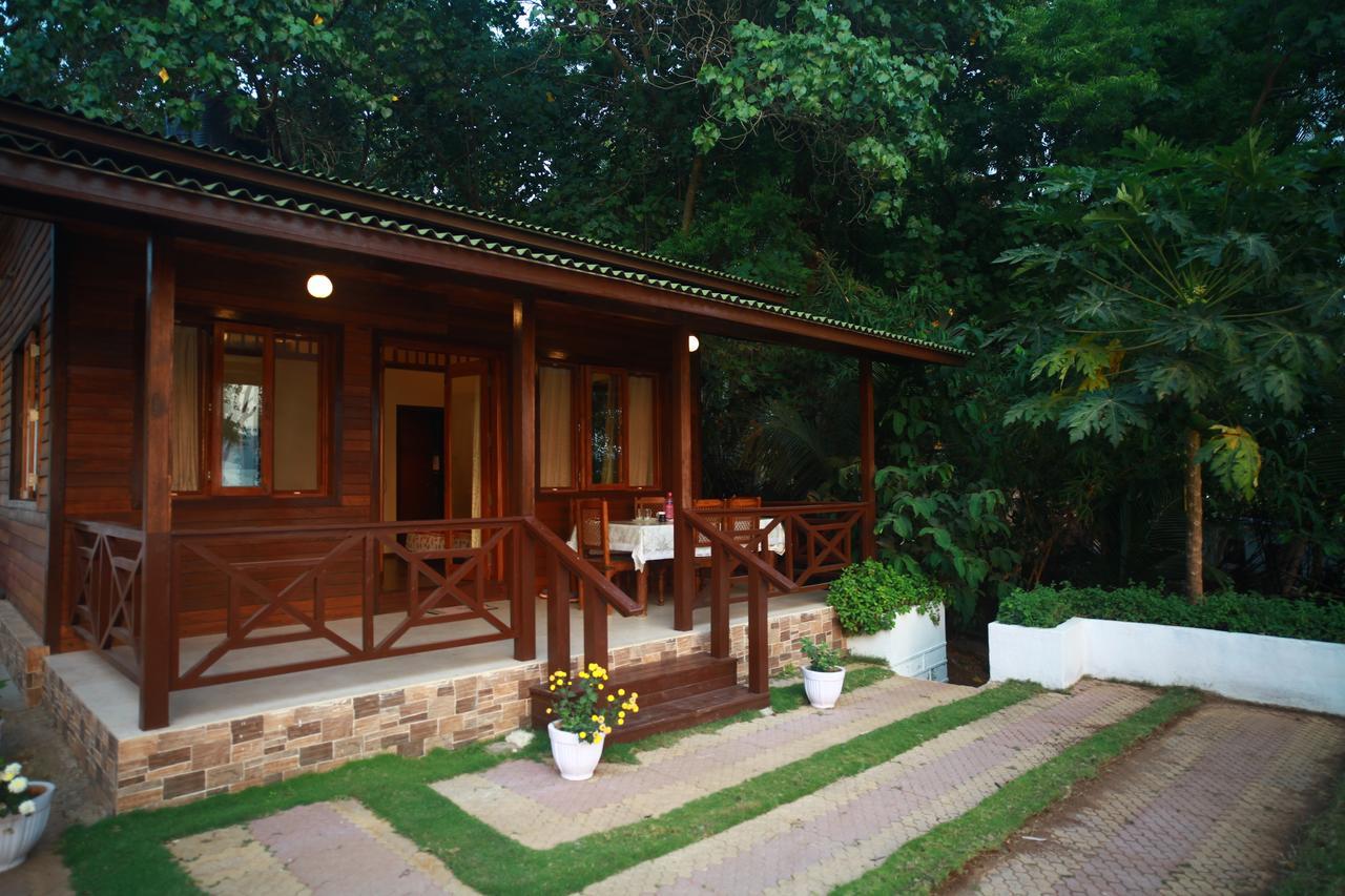 Saffronstays Little Paradise, Murud Eksteriør billede