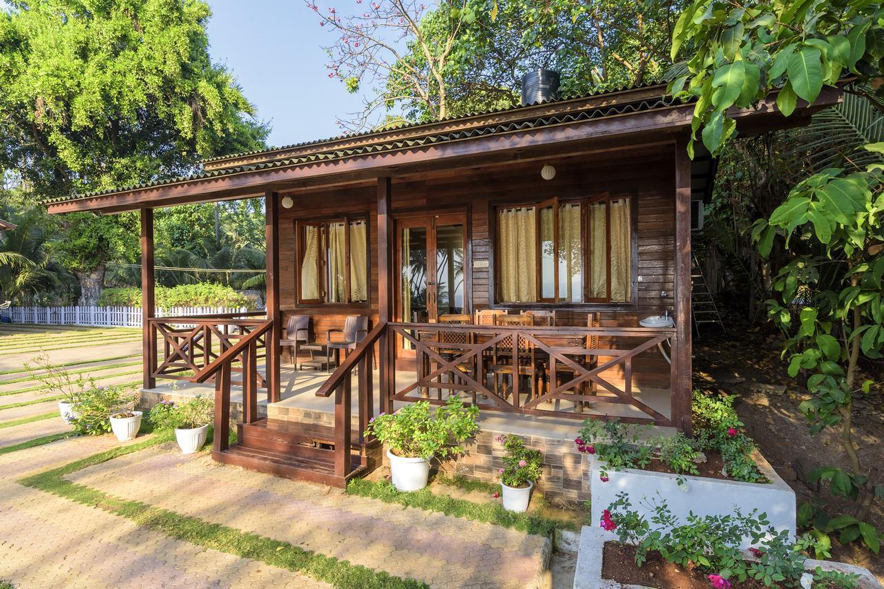 Saffronstays Little Paradise, Murud Eksteriør billede