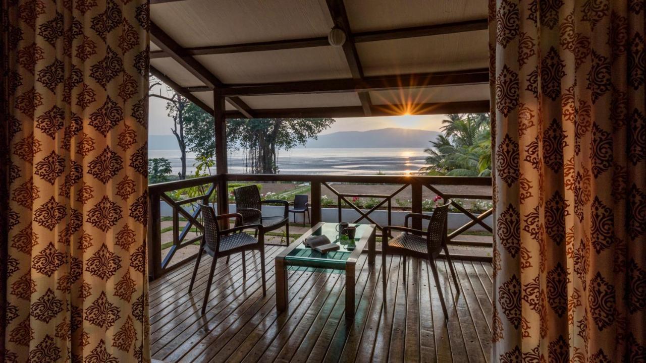 Saffronstays Little Paradise, Murud Eksteriør billede