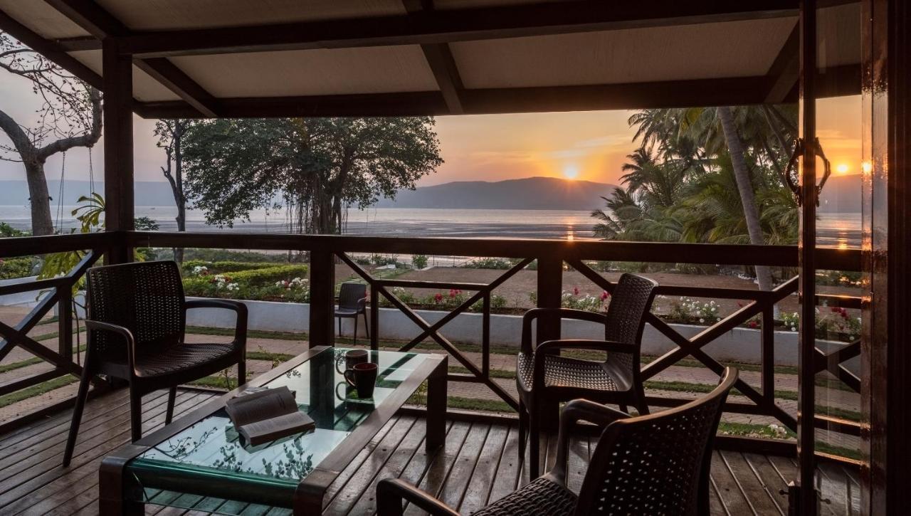 Saffronstays Little Paradise, Murud Eksteriør billede