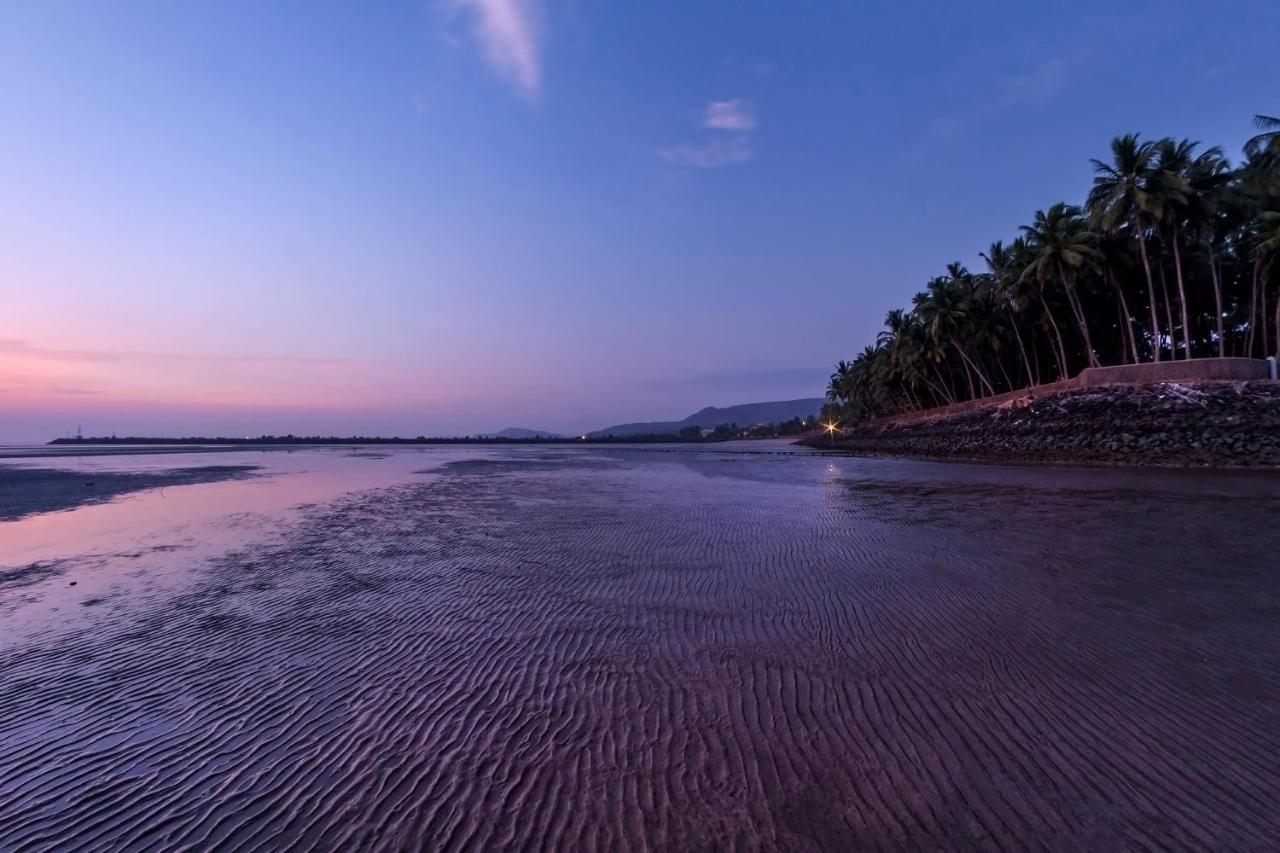 Saffronstays Little Paradise, Murud Eksteriør billede
